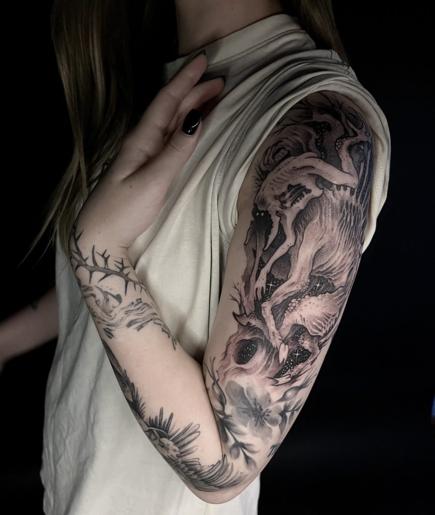 Фотография из портфолио тату-мастера Таты Масленцевой — Black Circle Tattoo