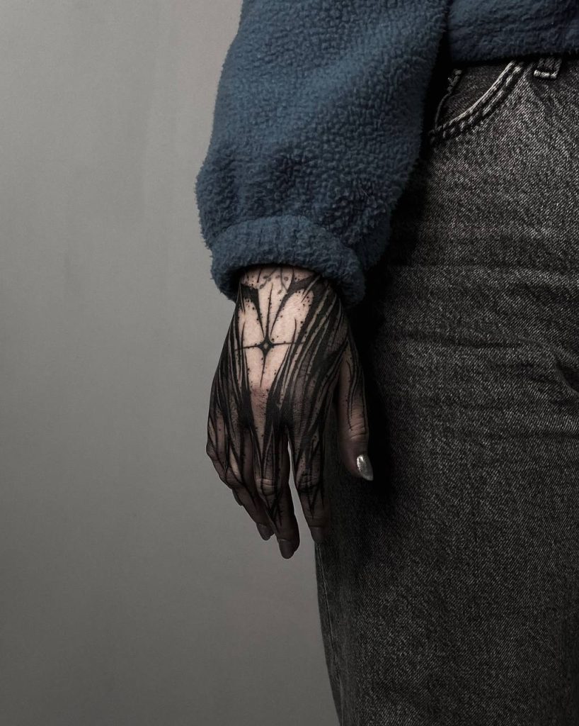 Фотография из портфолио тату-мастера Вани Смирнова — Black Circle Tattoo